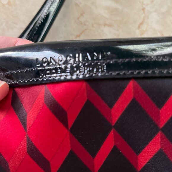 Longchamp Small Le Pliage Tote Red Geo Pattern Patent Leather - Picture 4 of 7